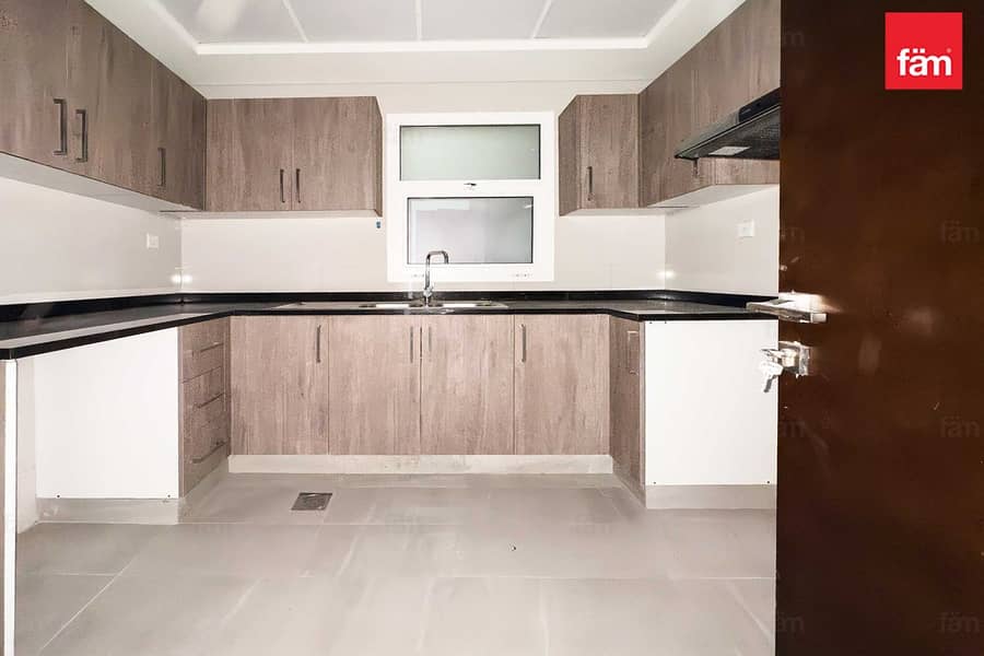 High ROI | 2 Parking | 3Bdr With Maid | Exclusive - Image 7