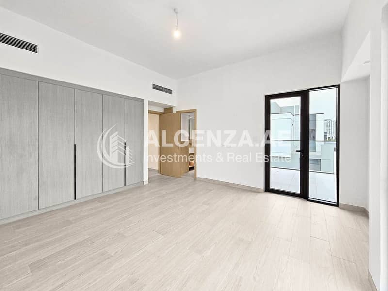 Corner Unit | Big Garden | Vacant 4BR + Maids - Image 6