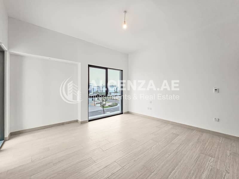 Corner Unit | Big Garden | Vacant 4BR + Maids - Image 7