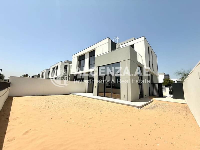 Corner Unit | Big Garden | Vacant 4BR + Maids - Image 16