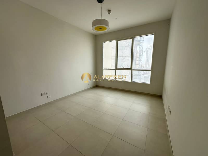 Spacious 1BR | Close Kitchen | All Amenities