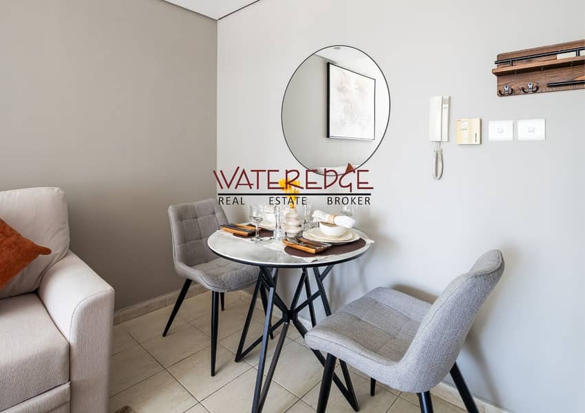 Next to Metro | Prime Location | Lake view - Image 21