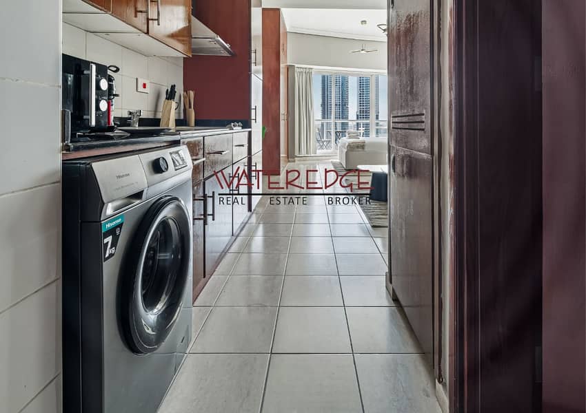 Next to Metro | Prime Location | Lake view - Image 24