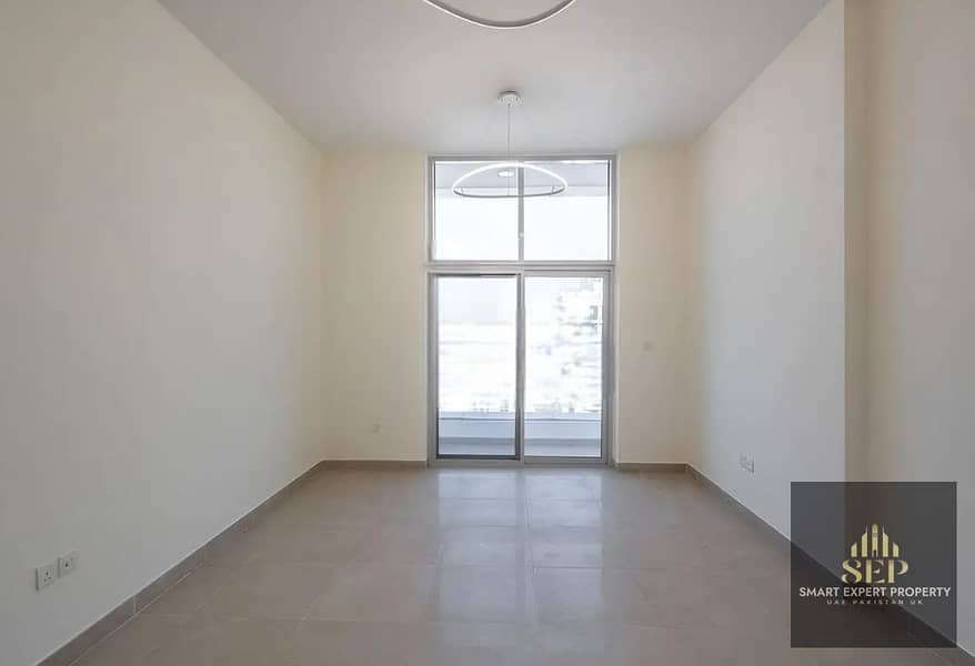 Vacant 2BR | Chiller Free | High Floor | Near Metro