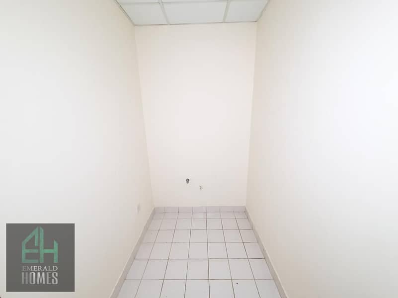 Spacious Apartment |Fully Furnished |Prime Location - Image 6