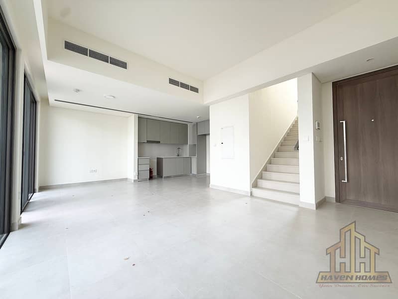 Sun-Filled Home | Contemporary Design | Vacant