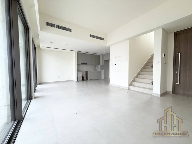 Sun-Filled Home | Contemporary Design | Vacant