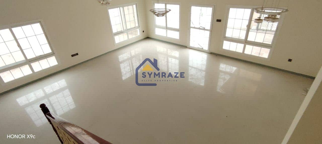 WELL MAINTAINED | BRIGHT & SPACIOUS 4BD + MAID