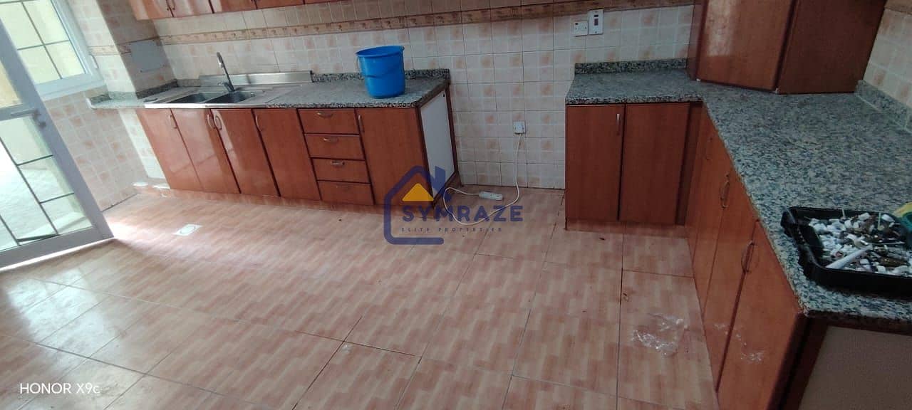 WELL MAINTAINED | BRIGHT & SPACIOUS 4BD + MAID - Image 14