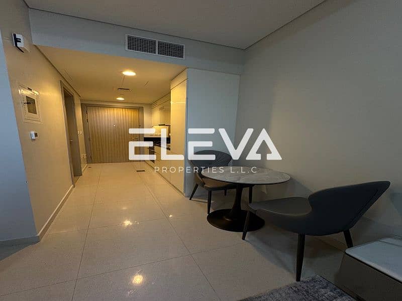 FULLY FURNISHED LUXURY STUDIO | HIGH-END FINISH | PRIME LOCATION