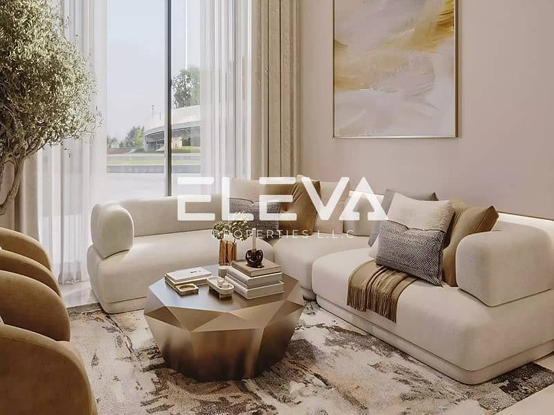 ELEGANT HOMES SURROUNDED BY CULTURE | COMMUNITY VIEW