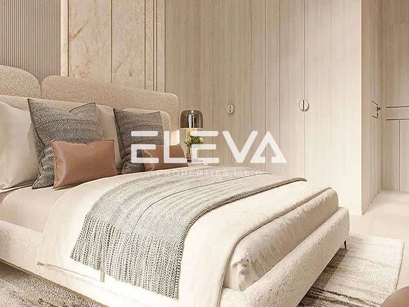 LUXURY HOMES DESIGNED FOR COMFORT & CONVENIENCE