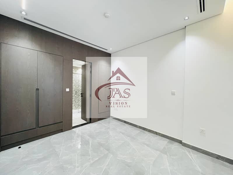 5 BED + MAIDS | BRAND NEW | NEXT TO PAVILLION | 3535 SQFT - Image 7