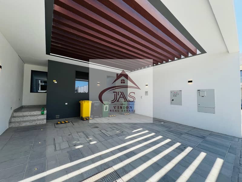 5 BED + MAIDS | BRAND NEW | NEXT TO PAVILLION | 3535 SQFT - Image 37