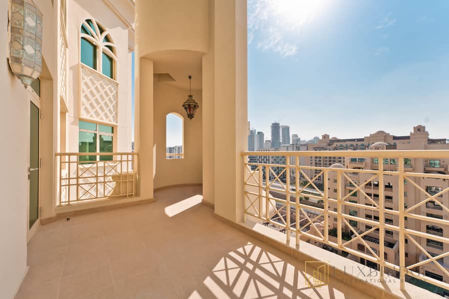Stunning Views | Fully Upgraded | Penthouse - Image 33