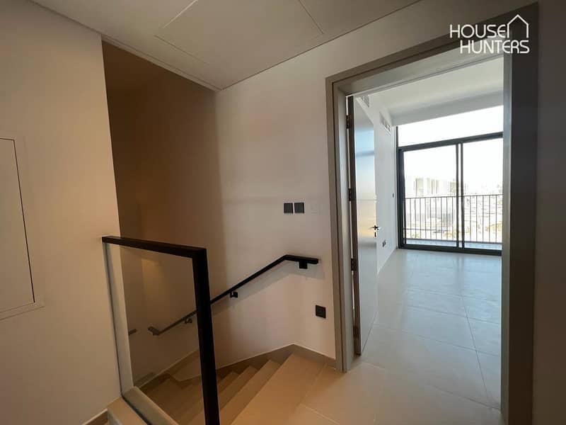 One of a kind | Renovated | Big living area - Image 10