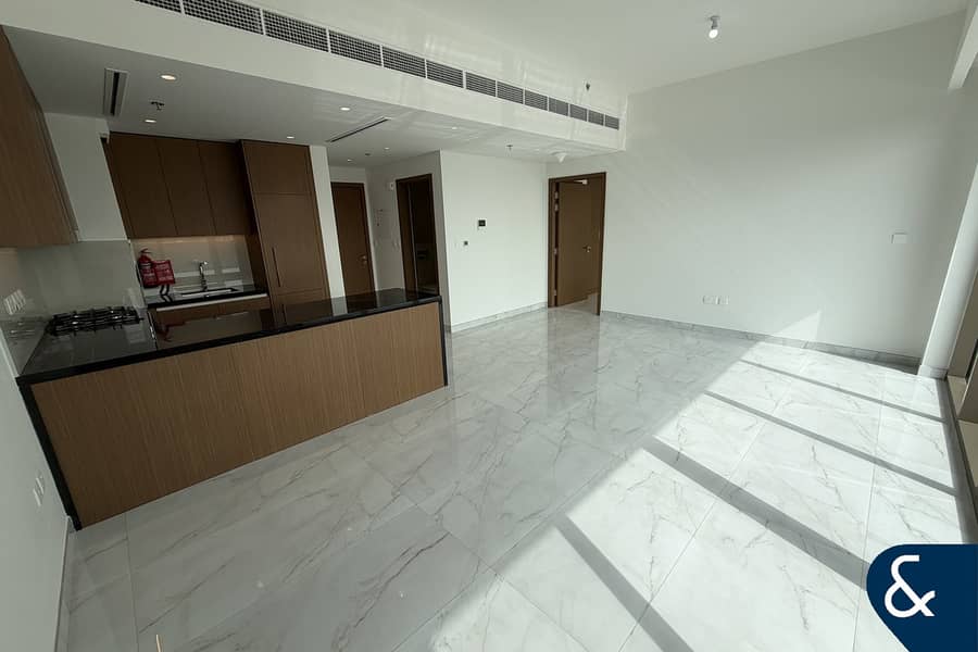 Brand New One Bed | Spacious | Mid-Floor - Image 6