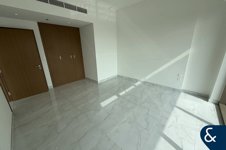 Brand New One Bed | Spacious | Mid-Floor - Image 9