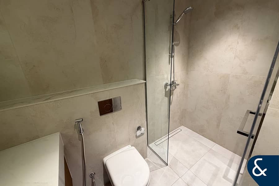 Brand New One Bed | Spacious | Mid-Floor - Image 12