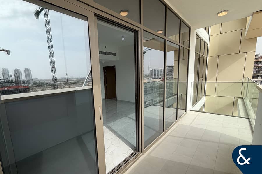 Brand New One Bed | Spacious | Mid-Floor - Image 13