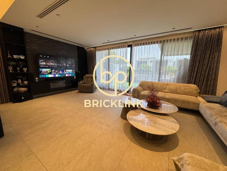 Luxury Upgraded 4BR Townhouse | Single Row | 3,320 Sqft - Image 8