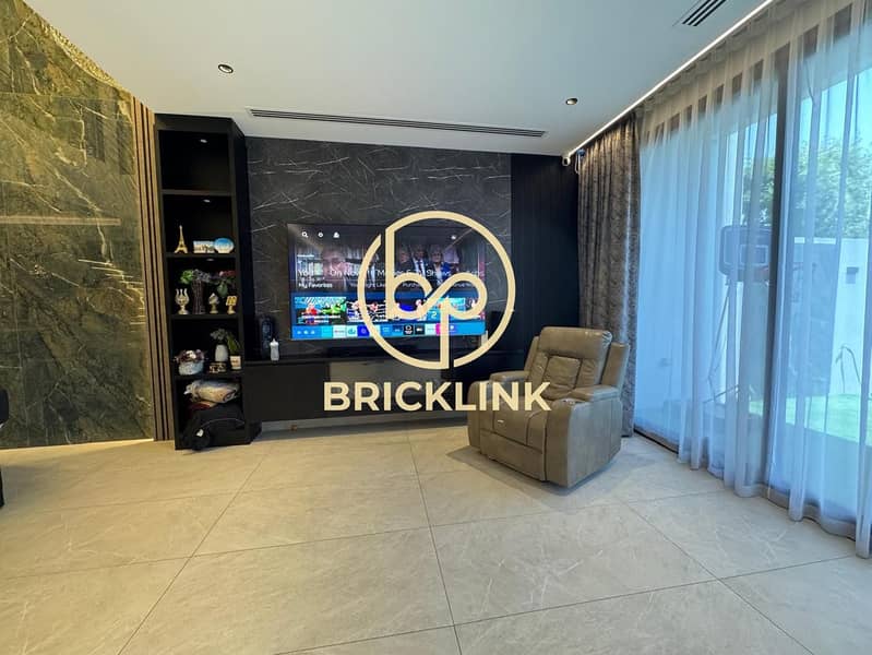 Luxury Upgraded 4BR Townhouse | Single Row | 3,320 Sqft - Image 9