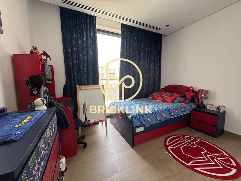 Luxury Upgraded 4BR Townhouse | Single Row | 3,320 Sqft - Image 16