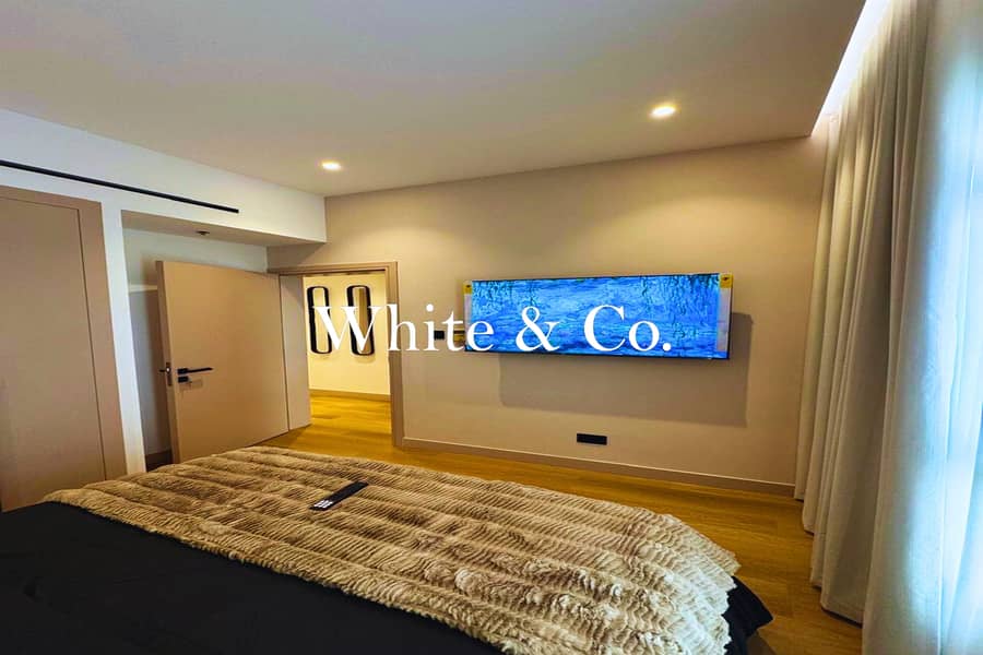 Spacious 4BR | Private Parking | Upgraded - Image 13