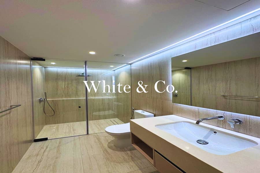 Spacious 4BR | Private Parking | Upgraded - Image 17