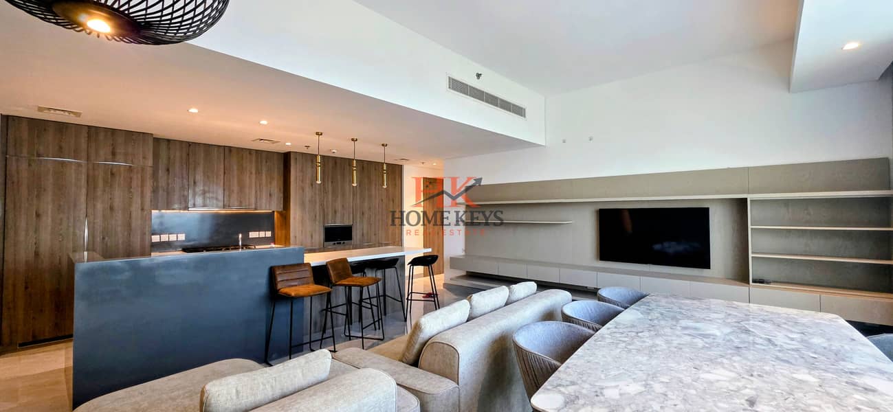 Top Floor Spacious 3 Bedrooms Penthouse || Sea & Burj Al Arab Views || All Bills Included