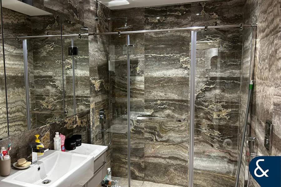 1 Bed | FF | Vacant Jan 7th | Marina view - Image 7