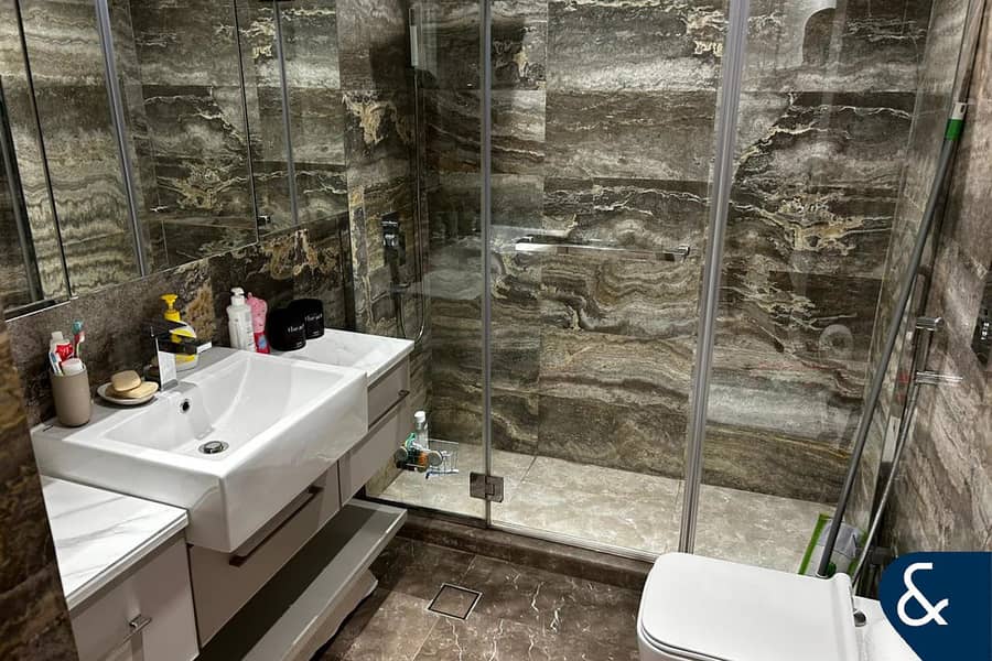 1 Bed | FF | Vacant Jan 7th | Marina view - Image 8