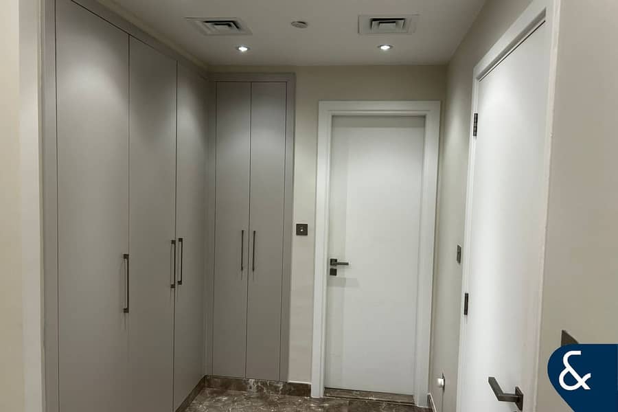 1 Bed | FF | Vacant Jan 7th | Marina view - Image 9