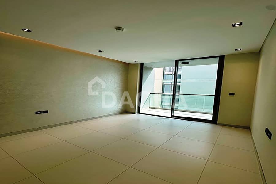 Prime Location | New | Great Amenities - Image 8