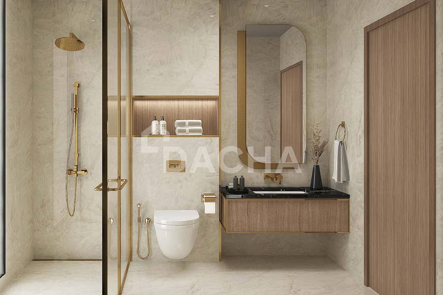 Waterfront Living | 4BR | Beach Access