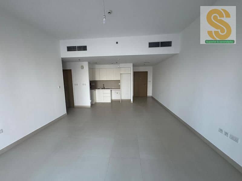 Breathtaking View I Luxurious Living I Best Deal