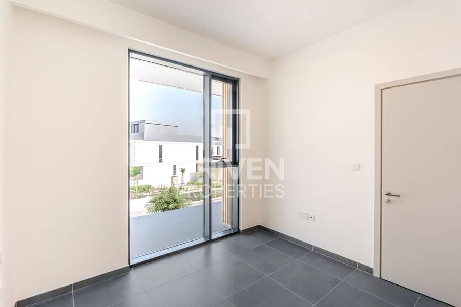 Brand new | Close to Amenities | Single Row - Image 7