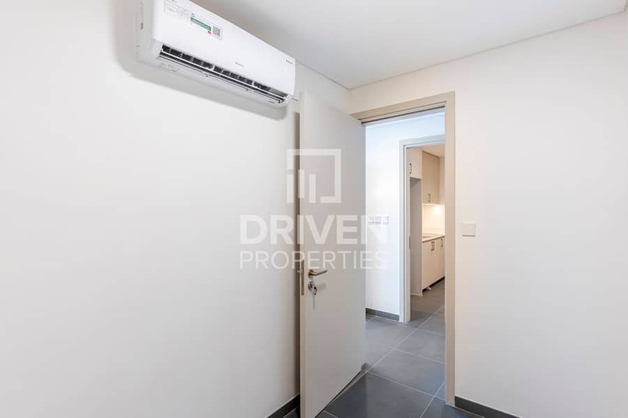 Brand new | Close to Amenities | Single Row - Image 15