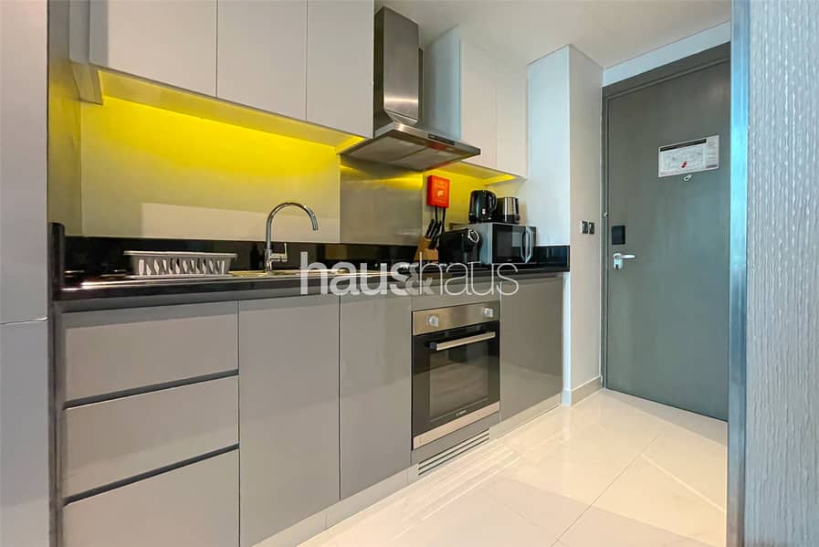 Fully Furnished| Premium Studio| Canal View