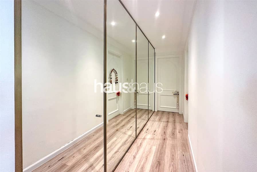 Tranquil Living | Upgraded | Private Garden | VOT - Image 10