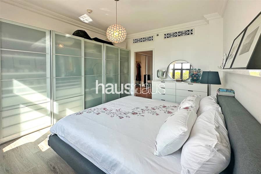 Tranquil Living | Upgraded | Private Garden | VOT - Image 12