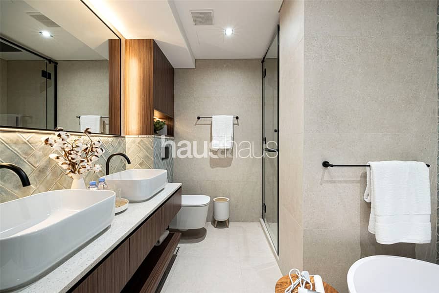 Burj View | Private Terrace | Fully Upgraded - Image 14