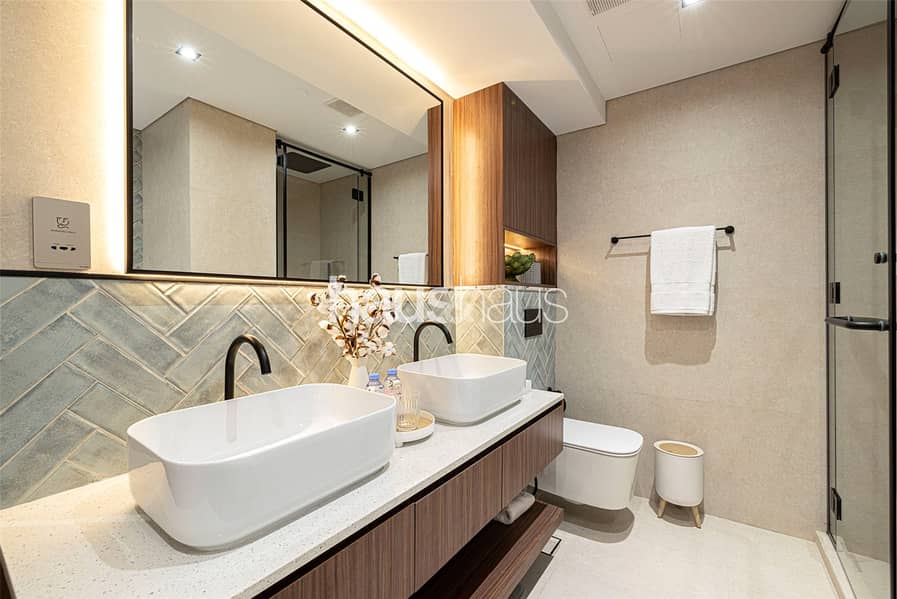 Burj View | Private Terrace | Fully Upgraded - Image 15