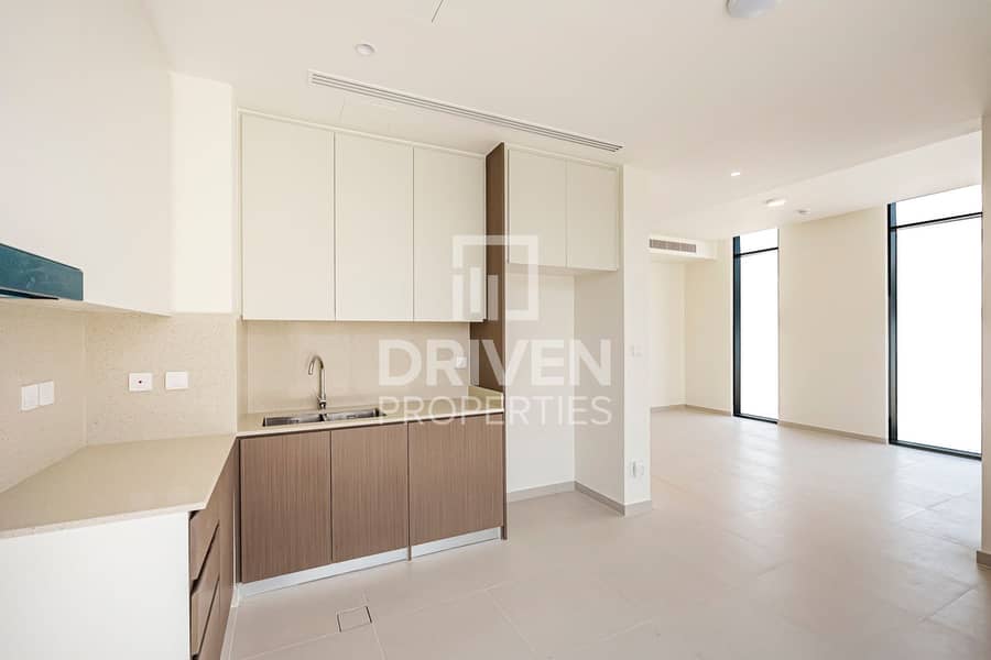 Facing Pool | Expansive Garden | Chiller Free - Image 18