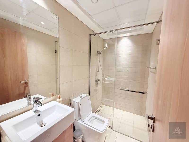 2 BEDROOM APARTMENT// BRAND NEW// CHILLER FREE// BEST LAYOUT - Image 6