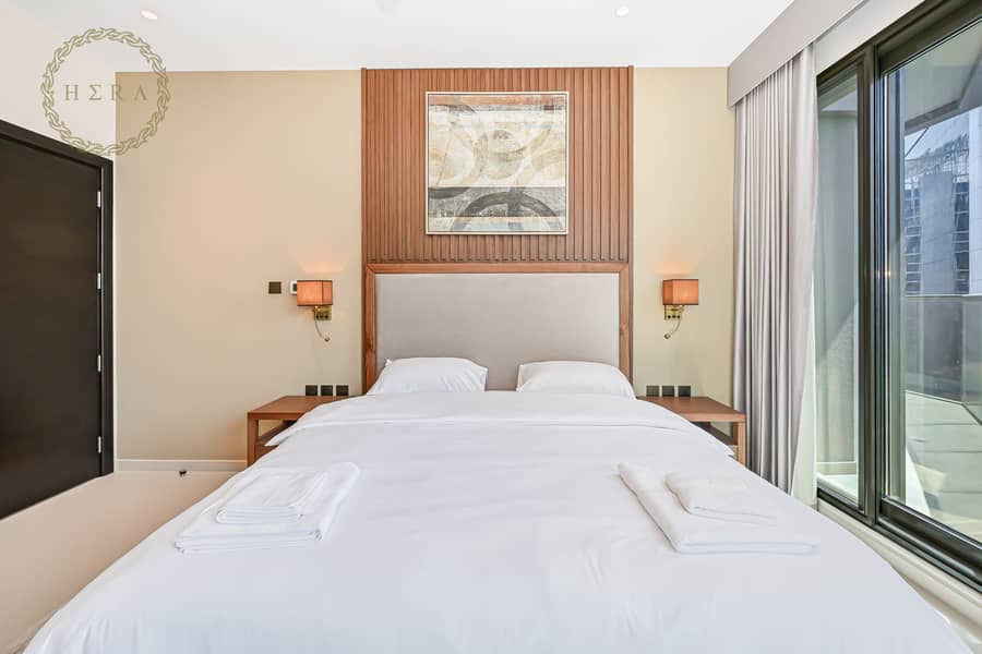 Elite Downtown // Furnished Two Bedroom (Monthly Option)