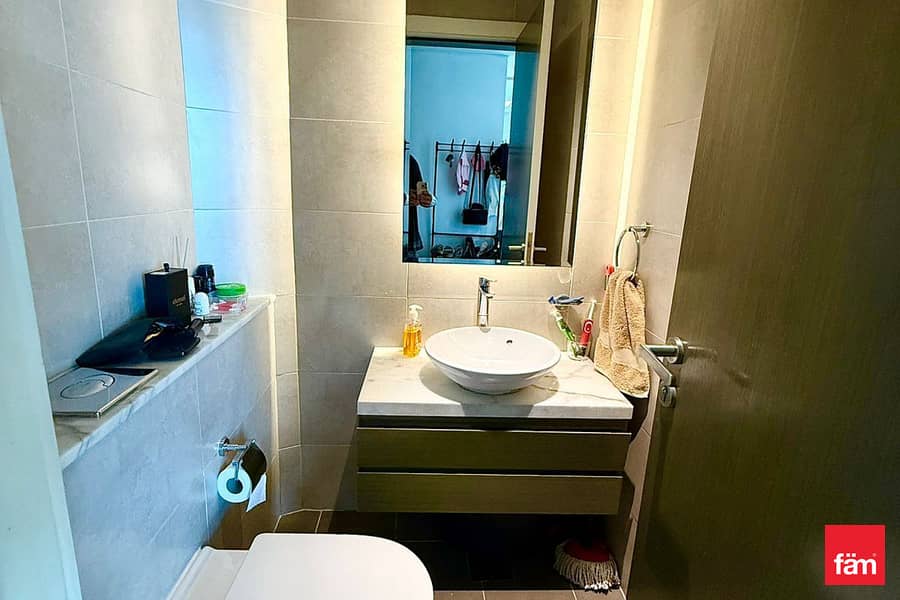 Investor deal Best Roi Canal view - Image 13