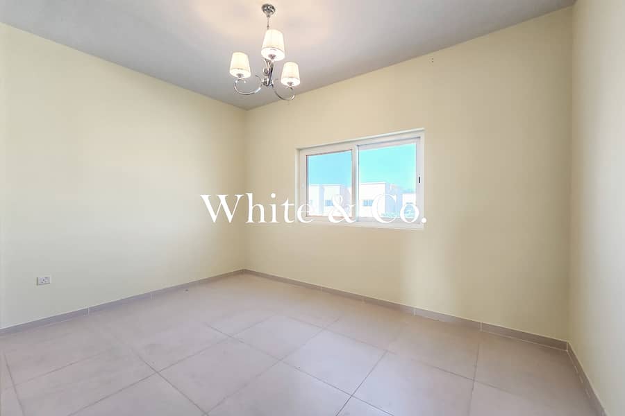 Landscaped | Single Row | Ready to Move In - Image 12