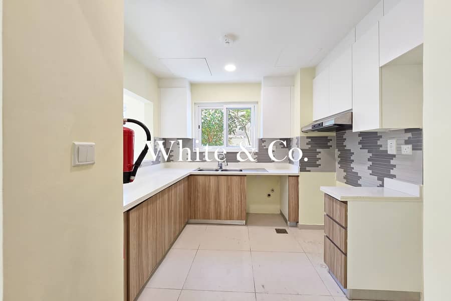 Landscaped | Single Row | Ready to Move In - Image 21