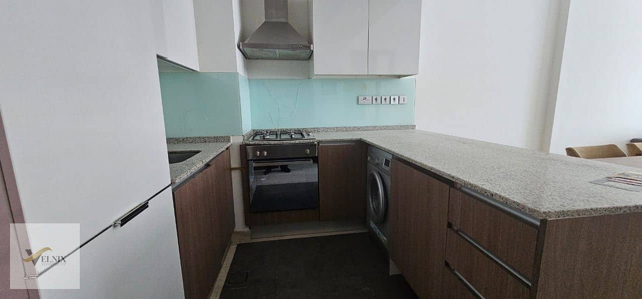 Stylish 1-Bedroom I Semi -Fitted | Azizi Aliyah - Image 12